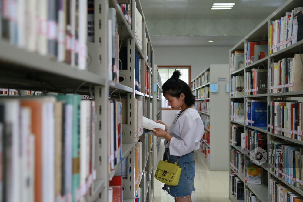 江西舞者“蔡依林”：青春为自己绽放