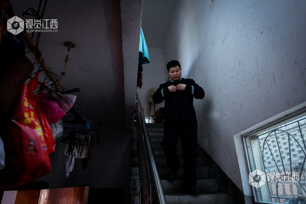 来自山里的江西省人大代表的“两会时间”