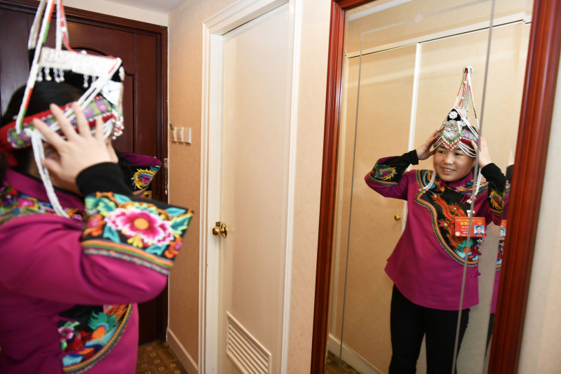 畲乡的“拼命三娘”  带着乡村振兴梦上两会