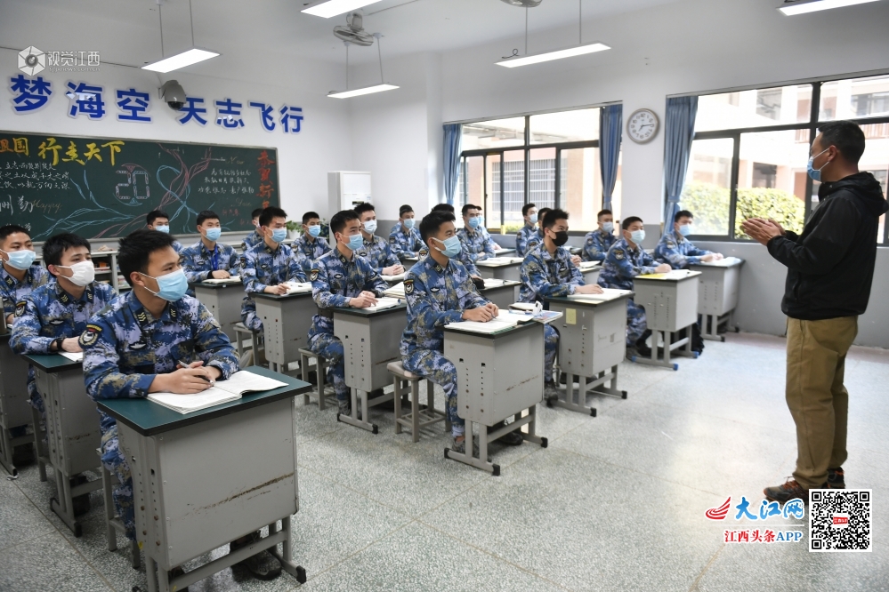 直击南昌各毕业班返校首日  为梦想加油！