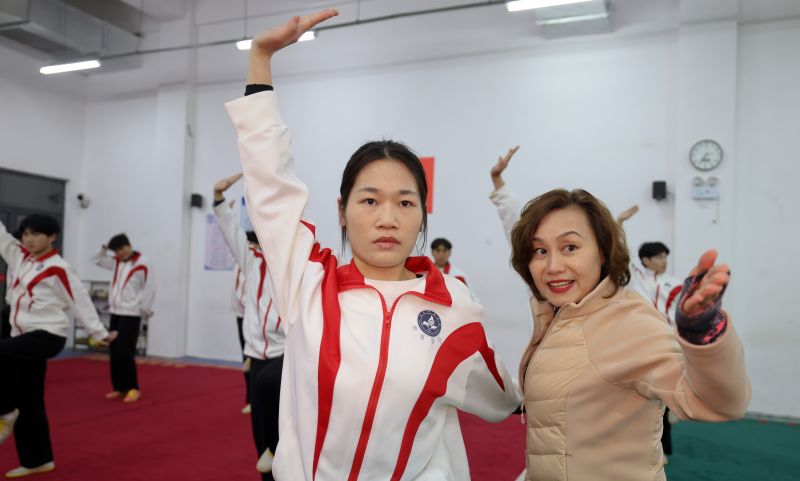 全国人大代表程丽芬：履职尽责护少年   体教融合促成长