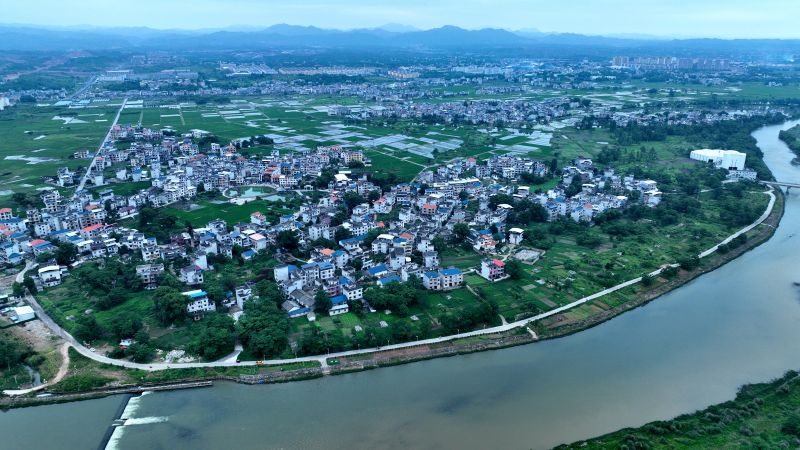 江西遂川：生态为笔 绘就乡村振兴新画卷