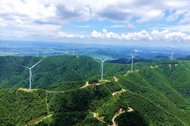 江西峡江：风力发电助力绿色发展