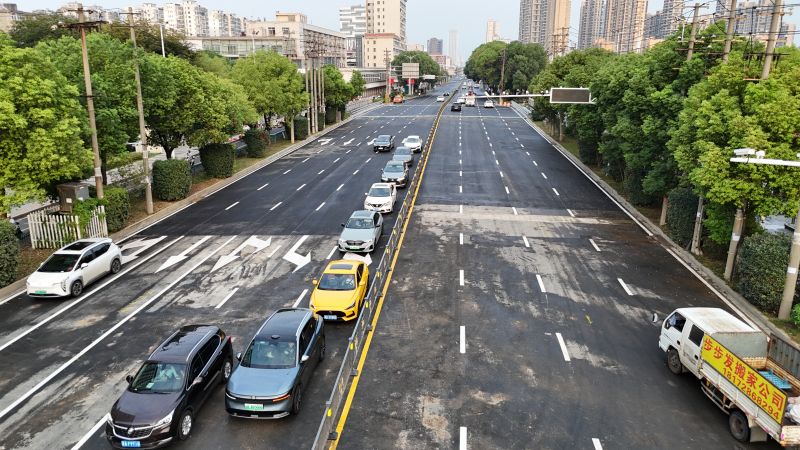 江西南昌：彭家桥正式通车